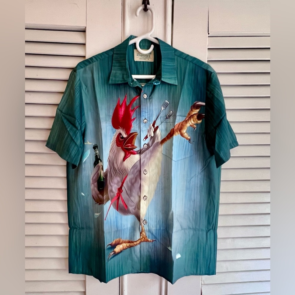 NWT Hawaiian Royaura men’s button down shirt.